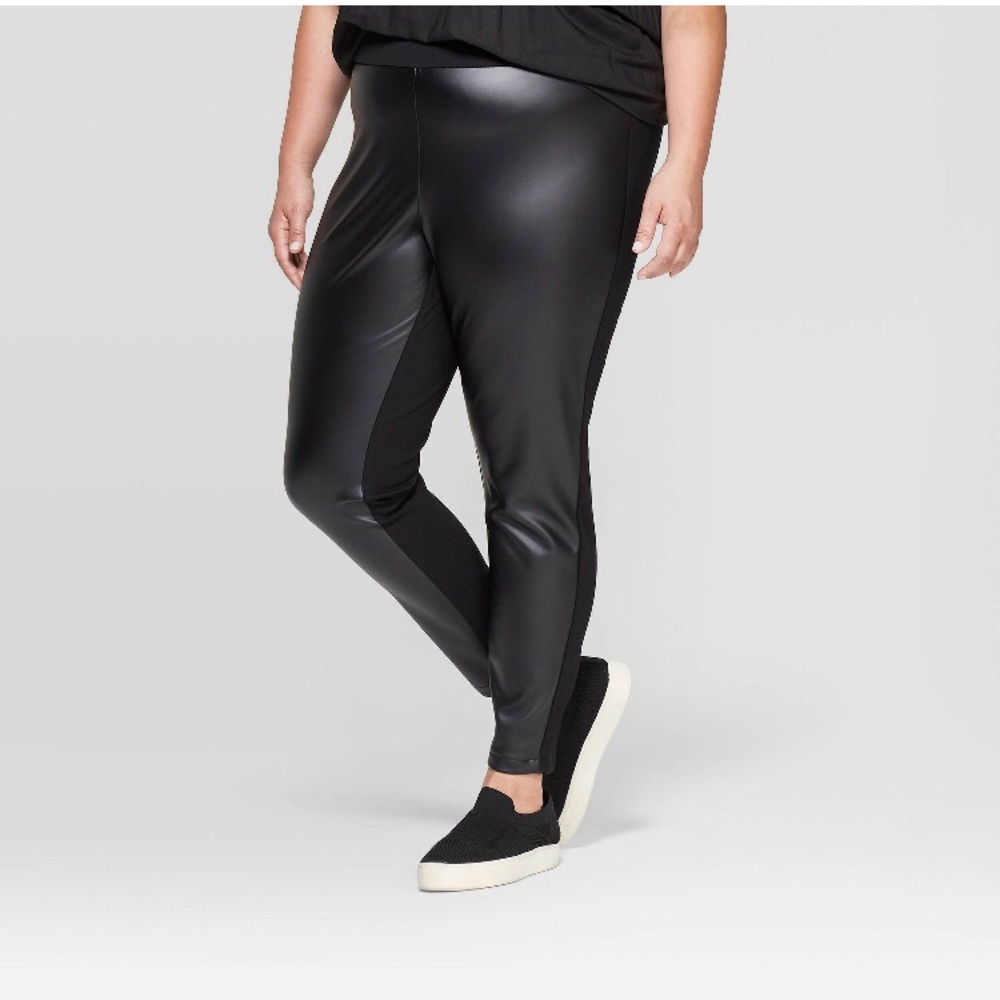 Ava & Viv 4X black faux leather ponte leggings
